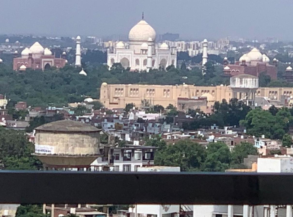 Apartamento Luxury Penthouse With Taj Mahal View Agra  Exterior foto